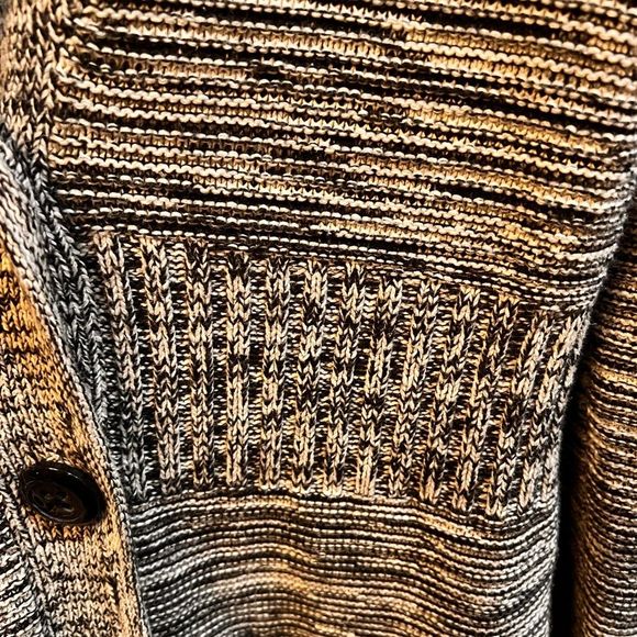 Apt 9 Knit Black & White Button Up Sweater Women’s Size Large #E16 - Picture 5 of 12